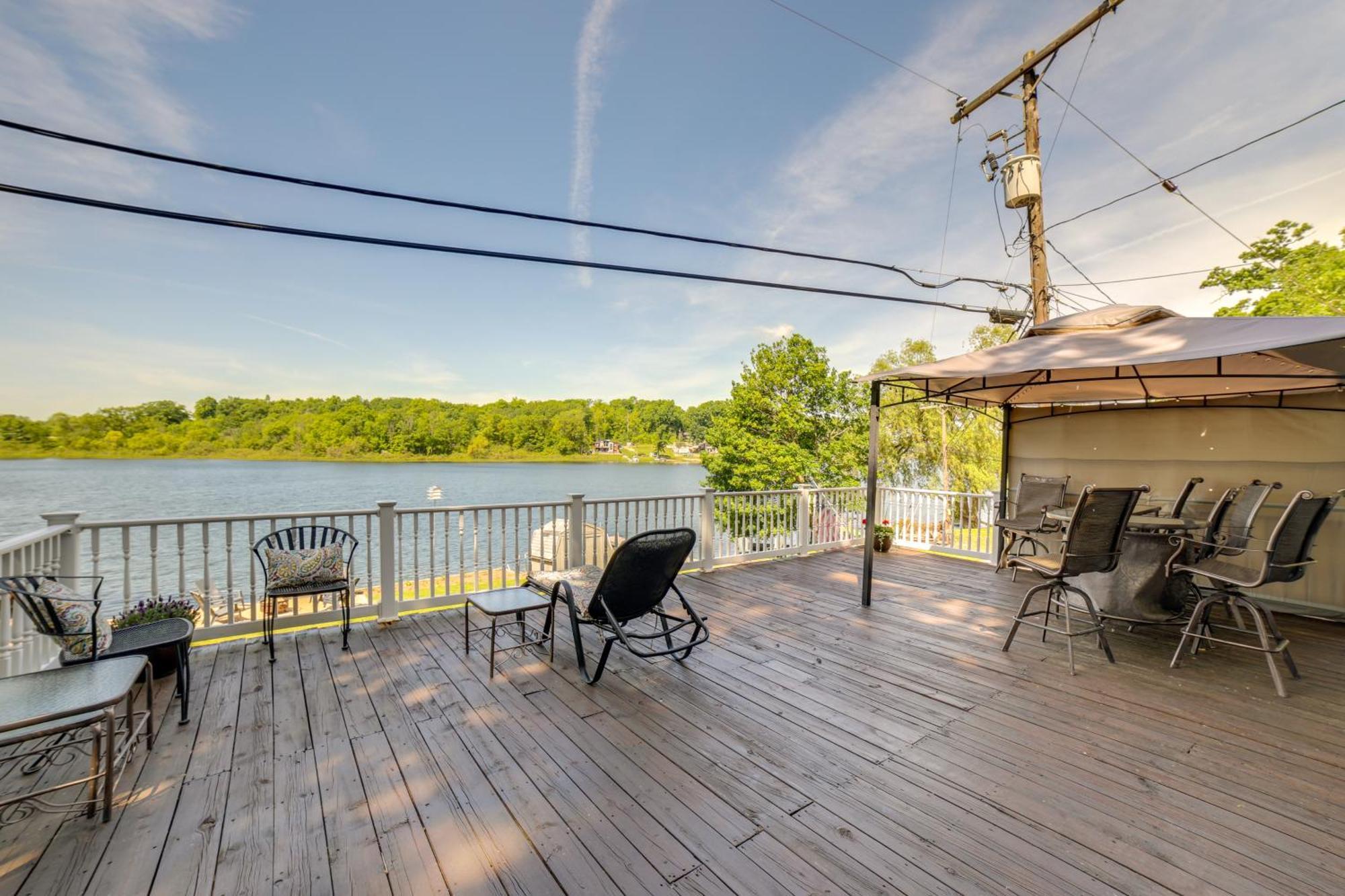 Big Pine Island Lake Cottage With Boat Dock And Kayaks Belding Ngoại thất bức ảnh